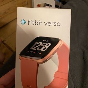 Ftbit Versa